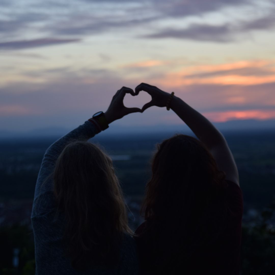 Wenn die beste Freundin plötzlich anders ist: Was tun, wenn Eifersucht deine Vorfreude trübt?
