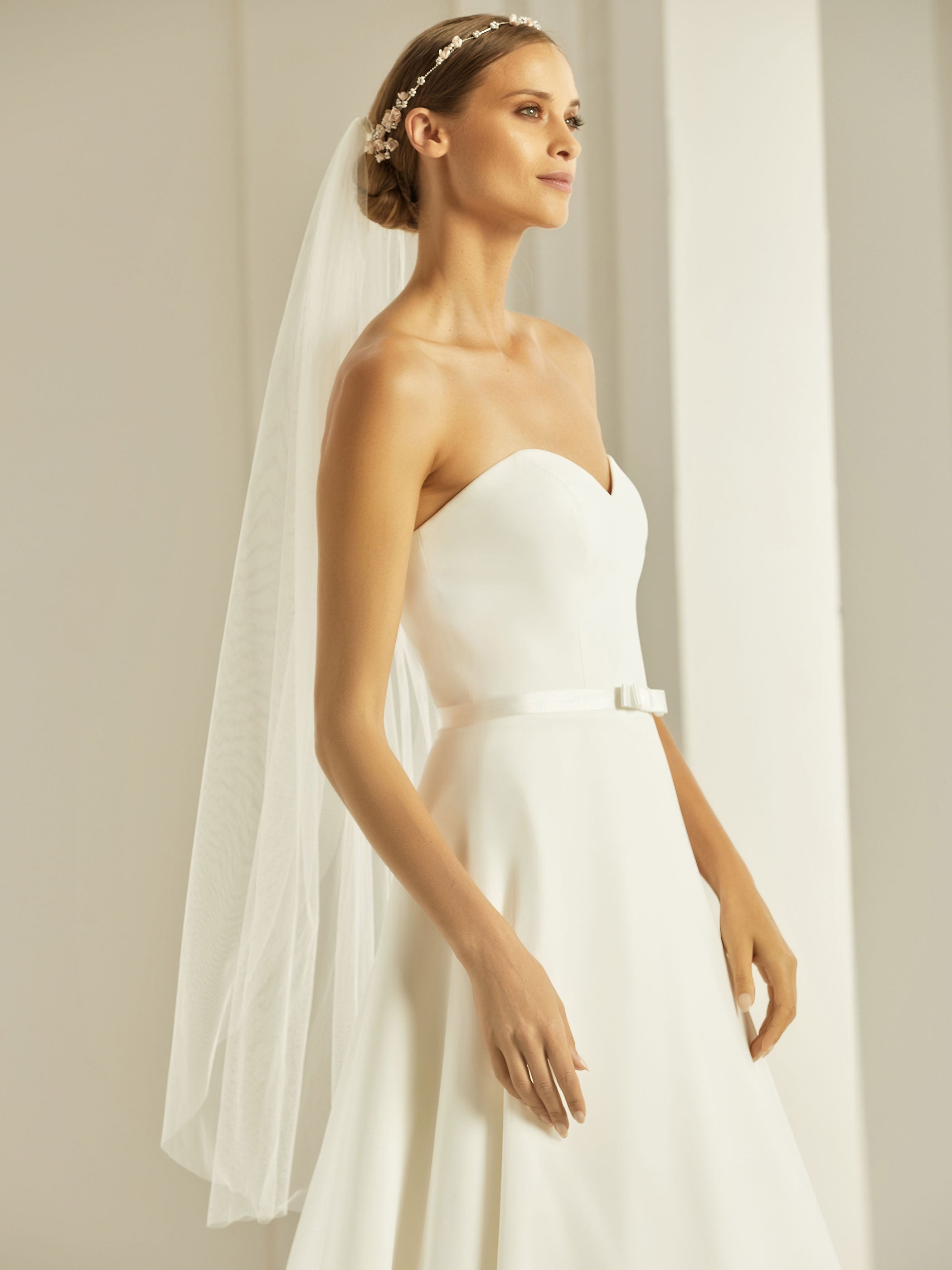 Bianco Evento Schleier S303 Schnittkante - 110 cm White Emotions